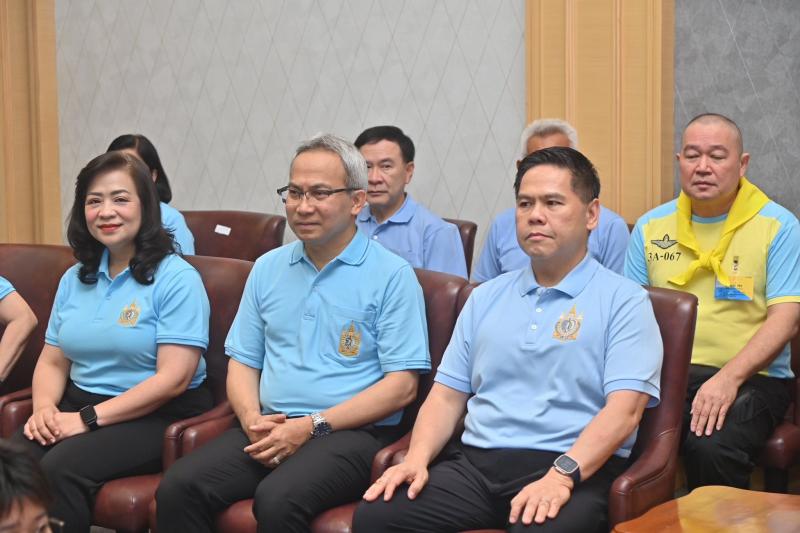 รมว.พม. เป็นประธาน�