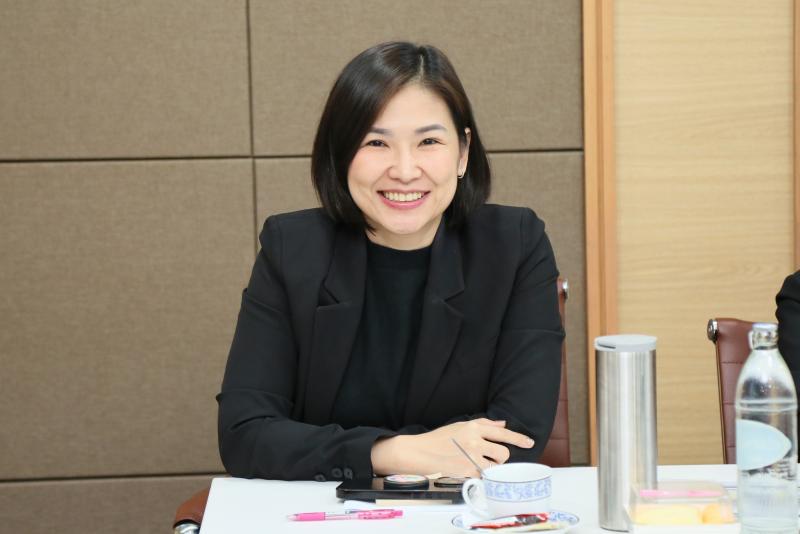 ปลัด พม. เป็นประธา�