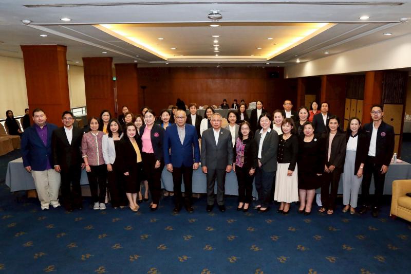 นายกันตพงศ์ รังษี�