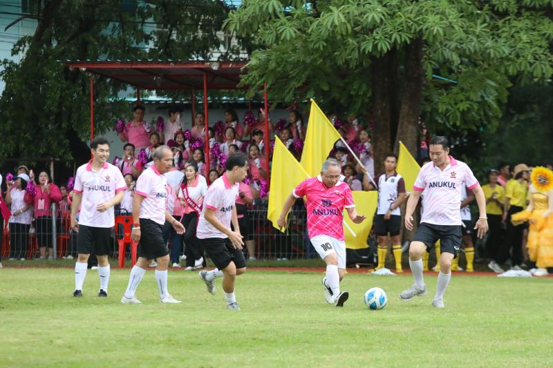 ปลัด พม. เป็นประธา�