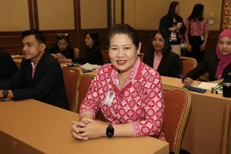 ปลัด พม. เป็นประธา�