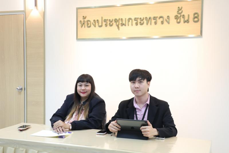 นายอนุกูล ปีดแก้ว 