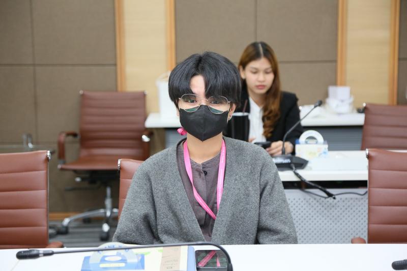 นายอนุกูล ปีดแก้ว 