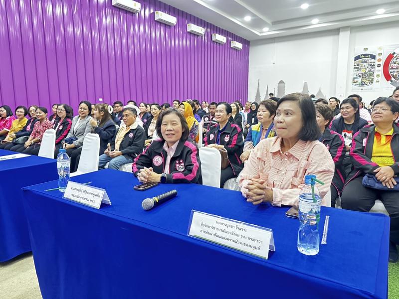 ศาสตราจารย์ ดร.กนก