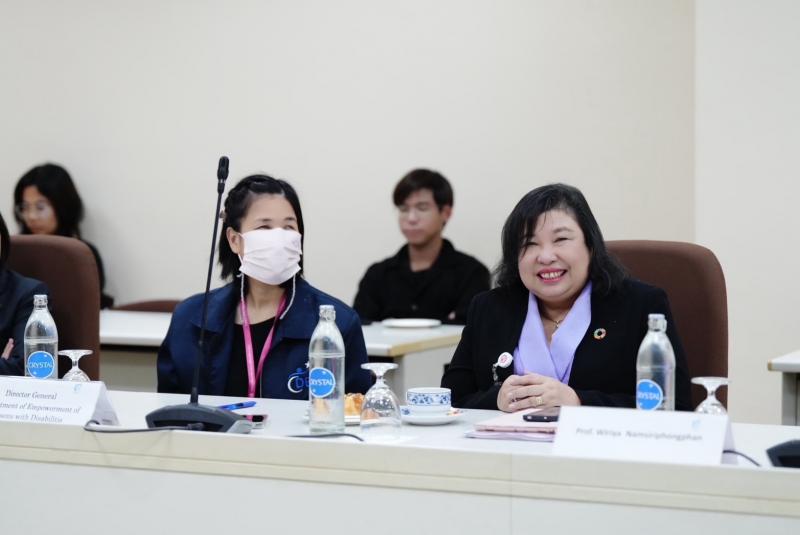 นางสาวสุนีย์ ศรีส�