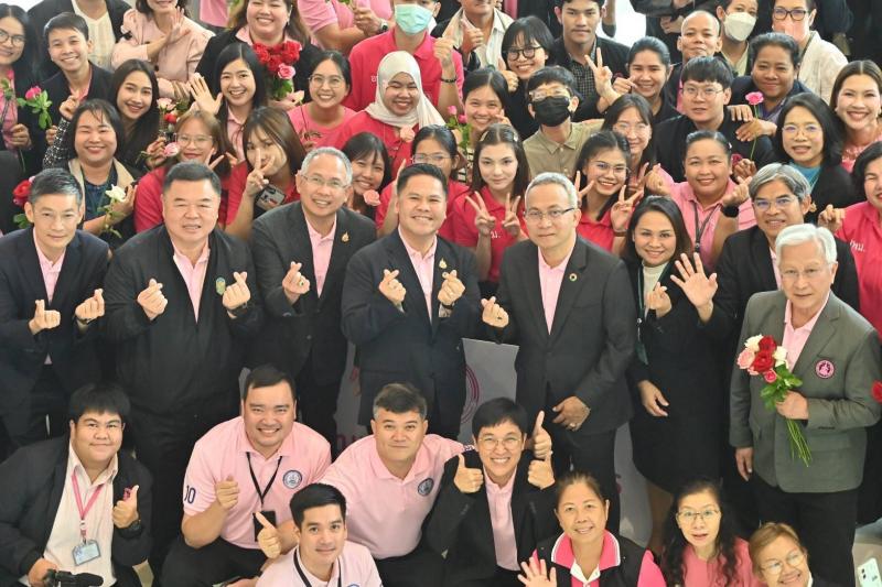 "วราวุธ"อำลา พม.