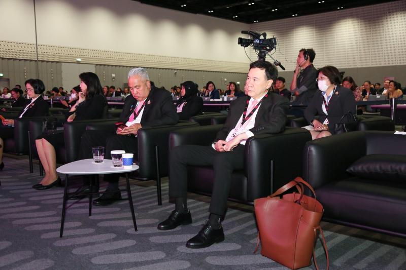 ปลัด พม. เป็นประธา�
