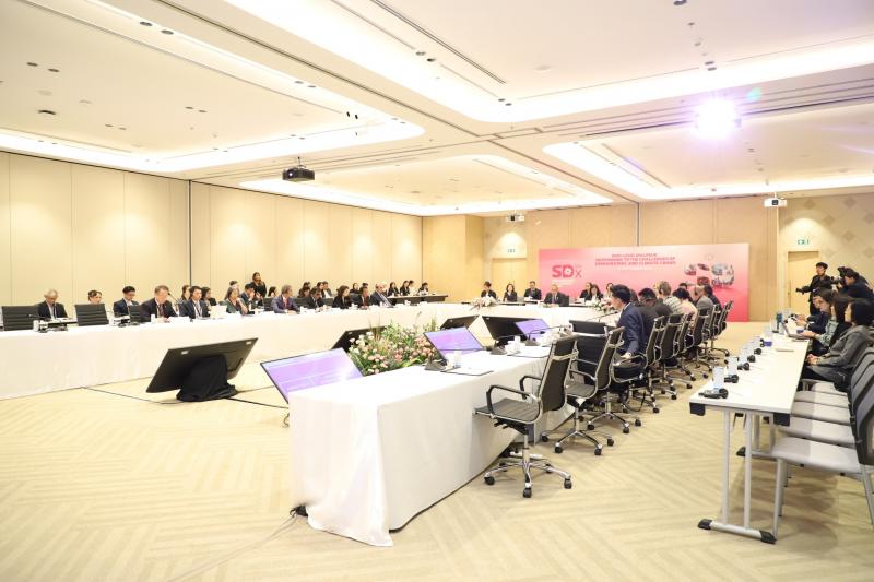 ปลัด พม. เป็นประธา�