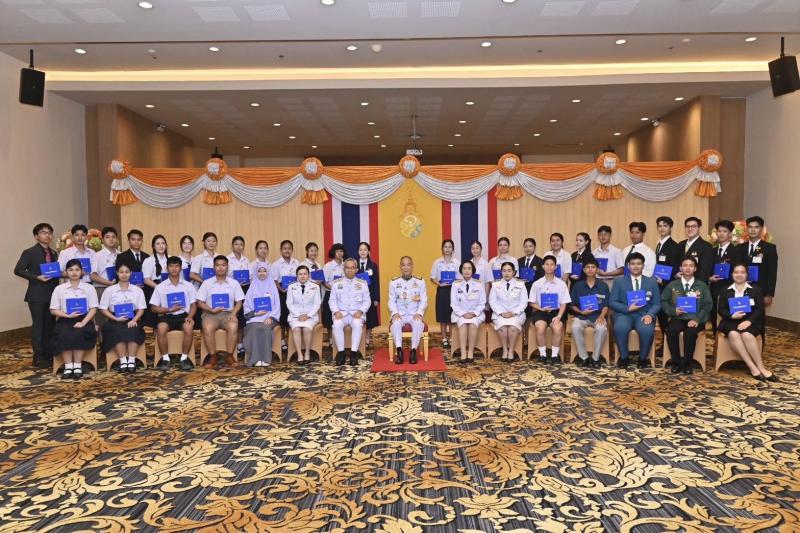 พม. จัดงานวันเยาวช