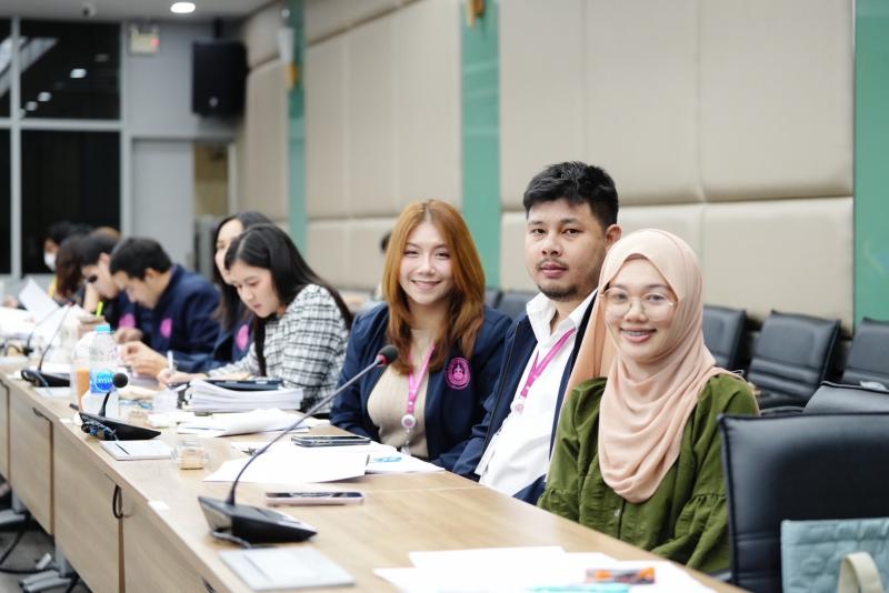 นางสาวสุนีย์ ศรีส�