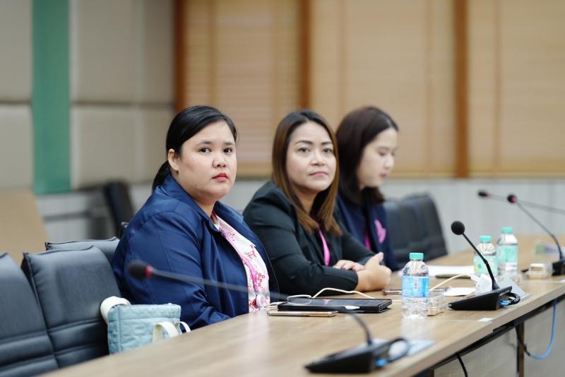 นางสาวสุนีย์ ศรีส�
