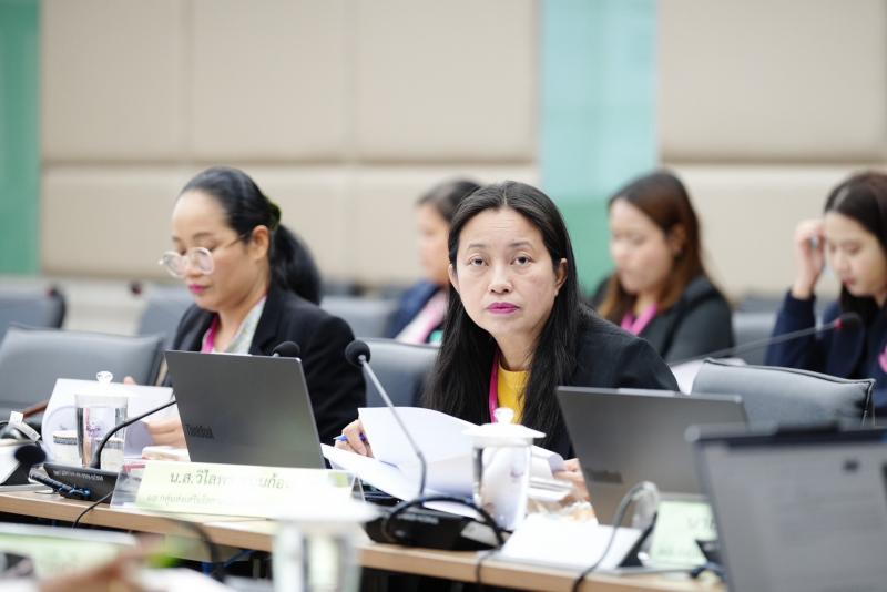 นางสาวสุนีย์ ศรีส�