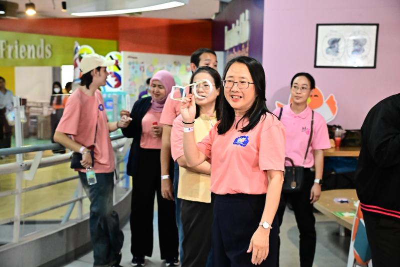 กระทรวง พม. โดยกรม�