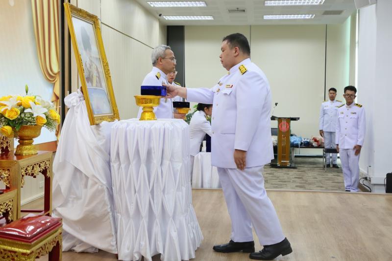 นายอนุกูล ปีดแก้ว 