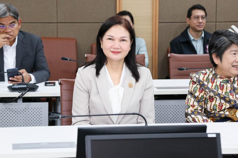 นายกันตพงศ์ รังษี�