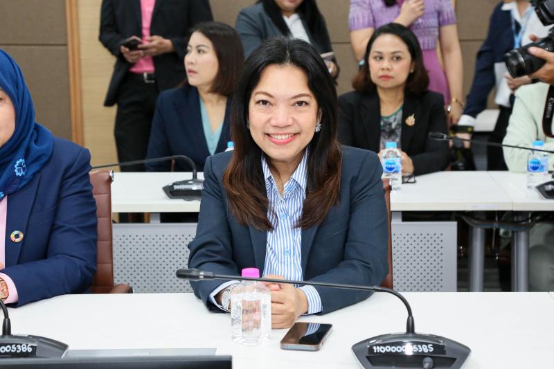 นายกันตพงศ์ รังษี�