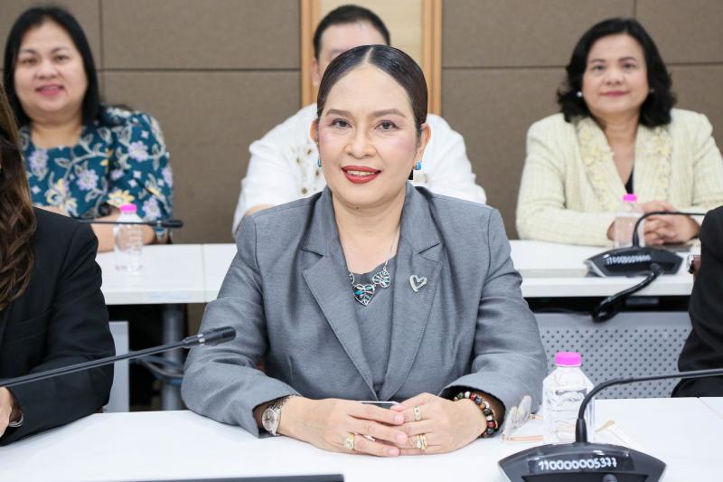 นายกันตพงศ์ รังษี�