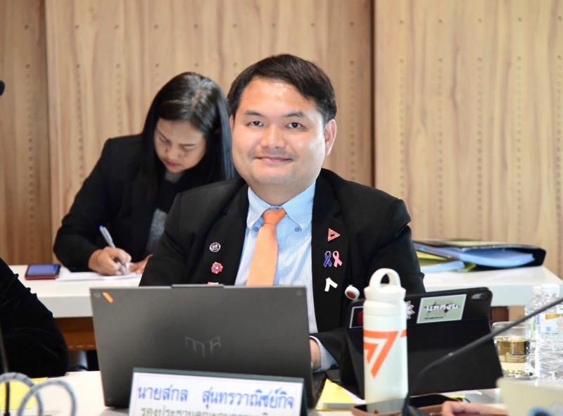 นายอุเทน ชนะกุล ผู