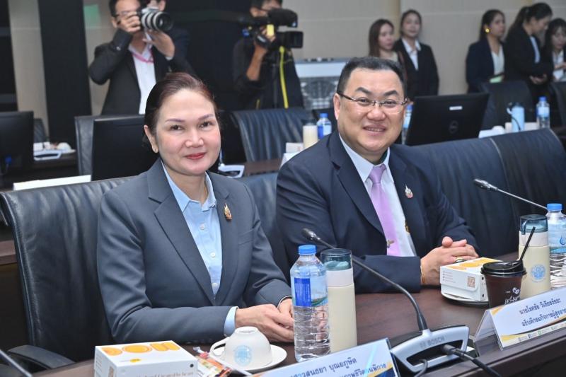 รมว.พม. ร่วมเป็นสั�