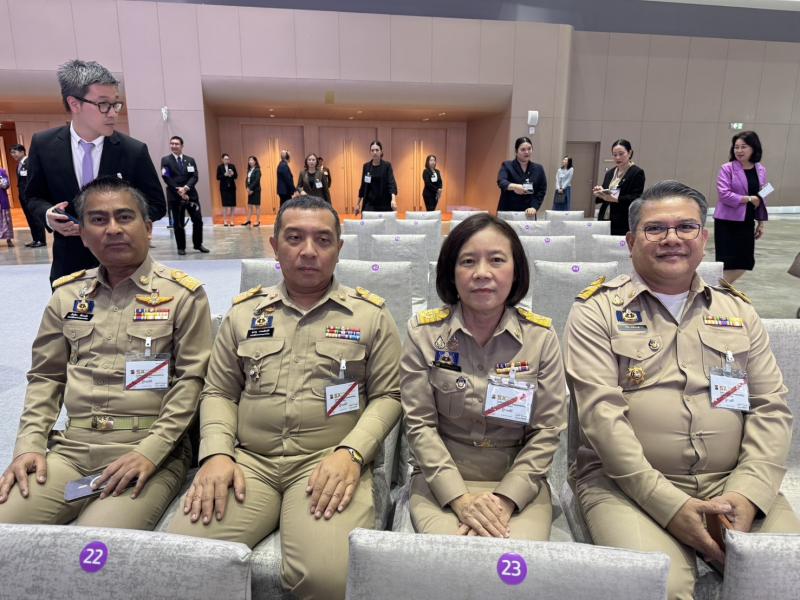 นางสาวสุนีย์ ศรีส�