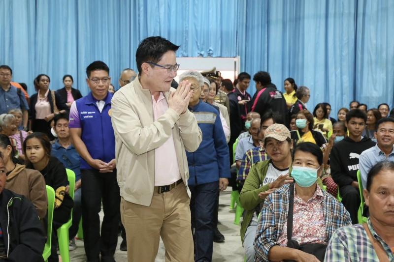 รมว.พม. พร้อม ปลัด พ