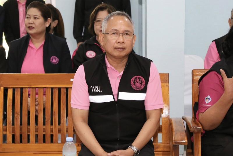 รมว.พม. พร้อม ปลัด พ