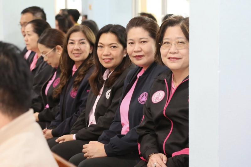 รมว.พม. พร้อม ปลัด พ