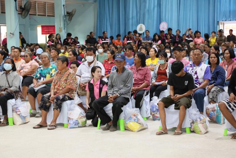 รมว.พม. พร้อม ปลัด พ
