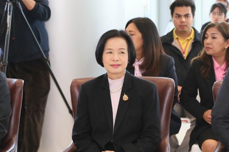 นายกันตพงศ์ รังษี�