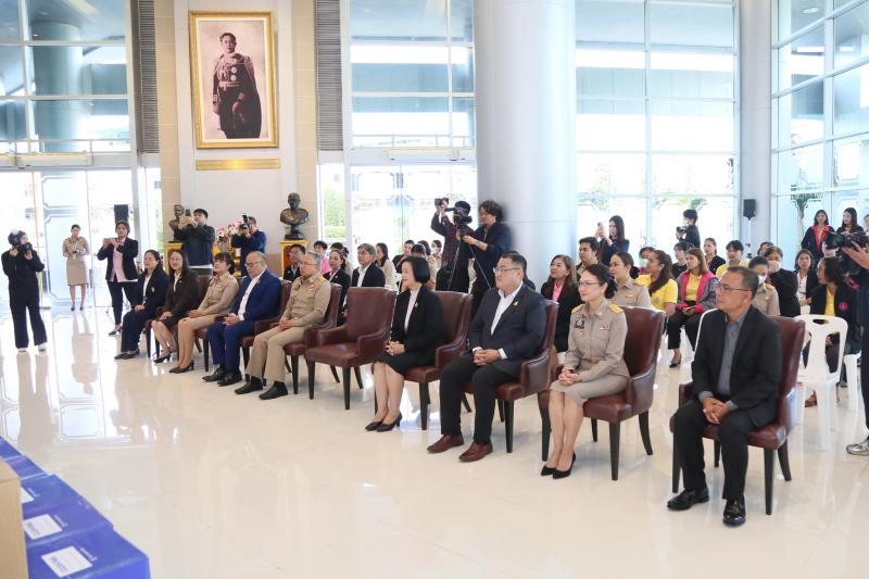 นายกันตพงศ์ รังษี�