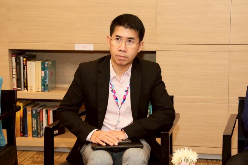 นายกิตติ อินทรกุล 