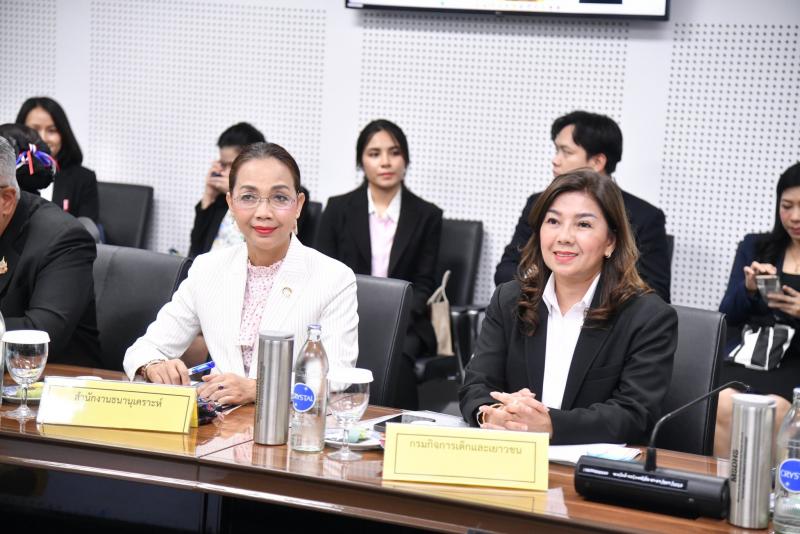 ร้อยเอก ธรรมนัส พร