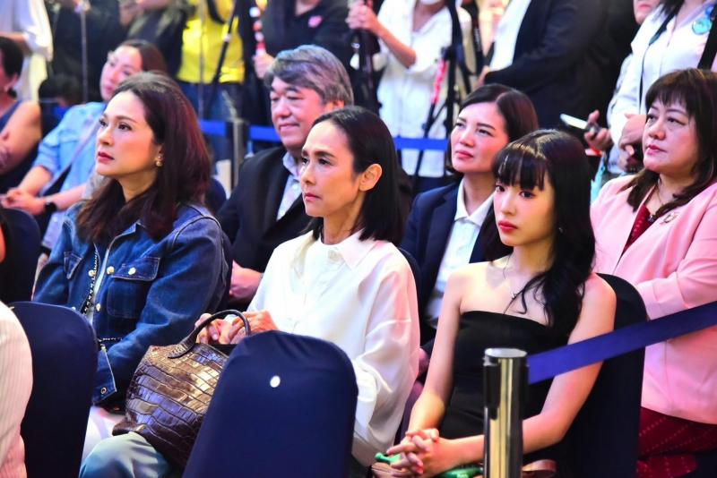 นางสาวสุนีย์ ศรีส�