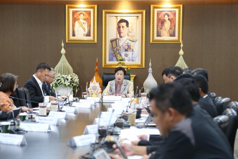 นายกันตพงศ์ รังษี�