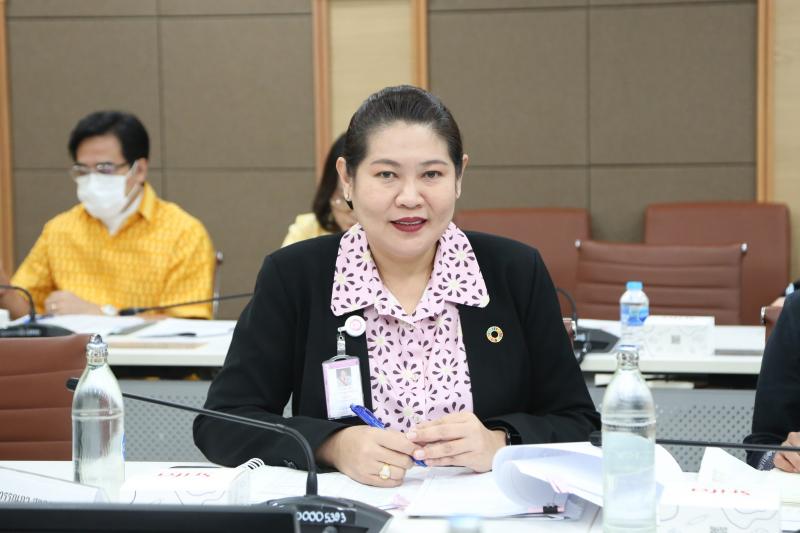 นางสาวสุนีย์ ศรีส�
