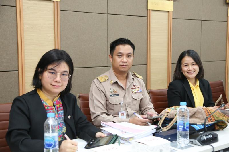 นางสาวสุนีย์ ศรีส�