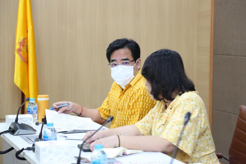 นางสาวสุนีย์ ศรีส�