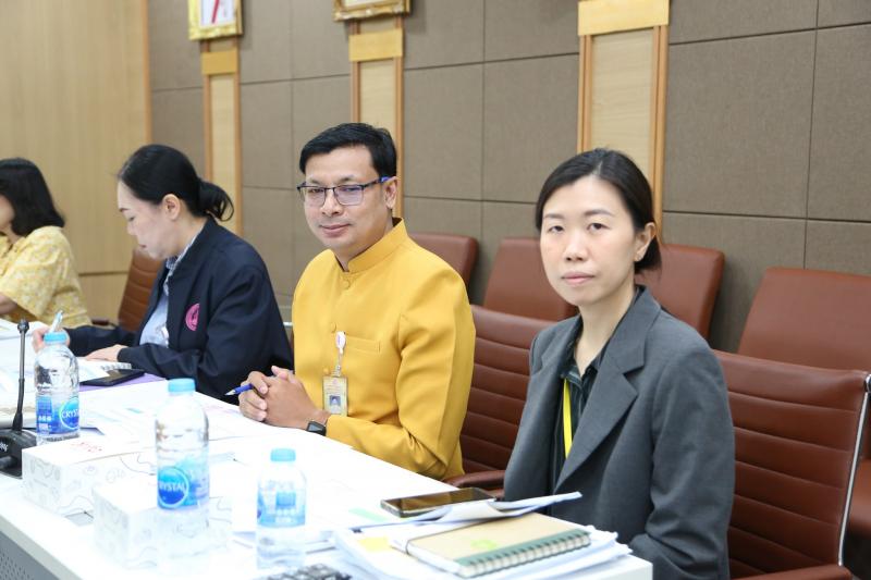 นางสาวสุนีย์ ศรีส�