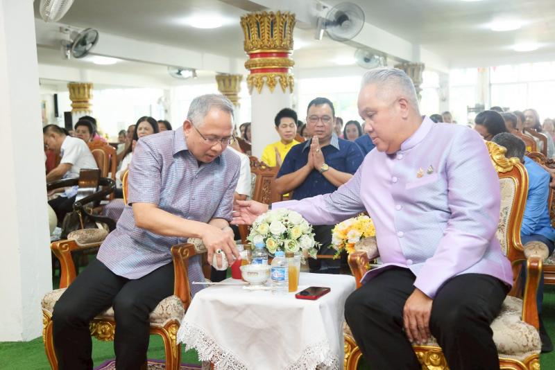 นายกันตพงศ์ รังษี�
