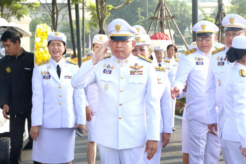 ปลัด พม. พร้อมด้วย�