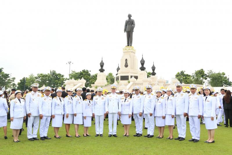 ปลัด พม. พร้อมด้วย�
