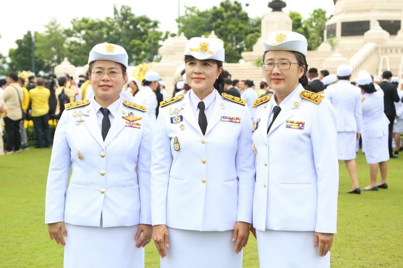 ปลัด พม. พร้อมด้วย�