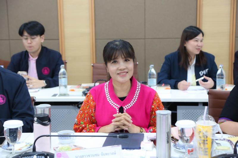 ปลัด พม. เป็นประธา�