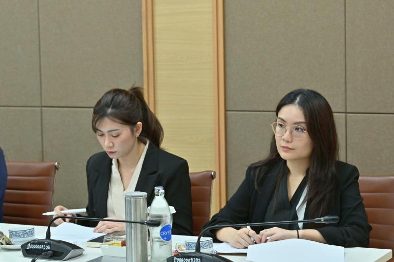 รมว.พม. เป็นประธาน�