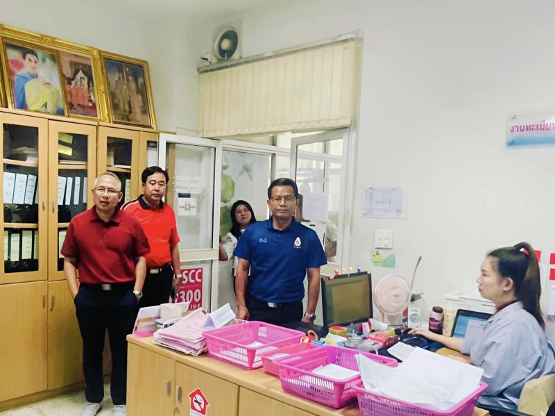 นายกันตพงศ์ รังษี�