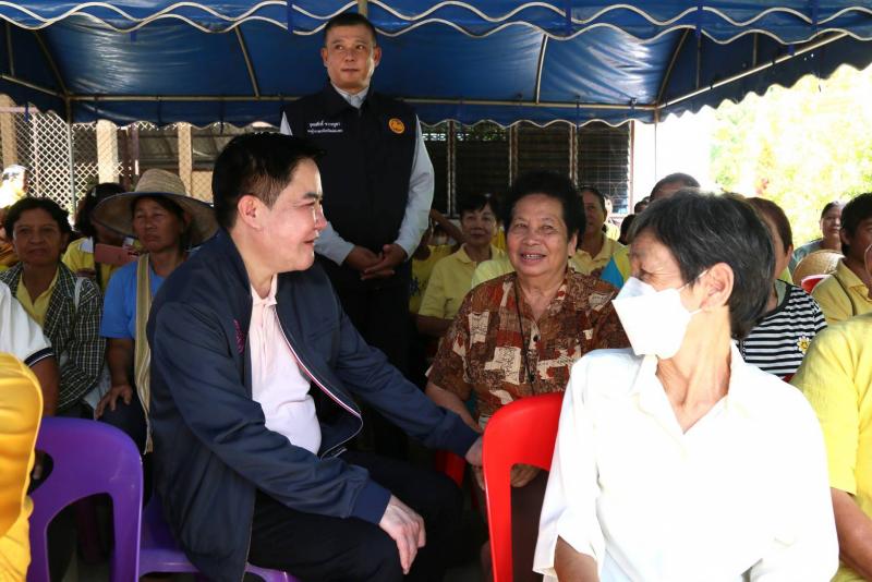 "อัครา - นเรศ" พร�