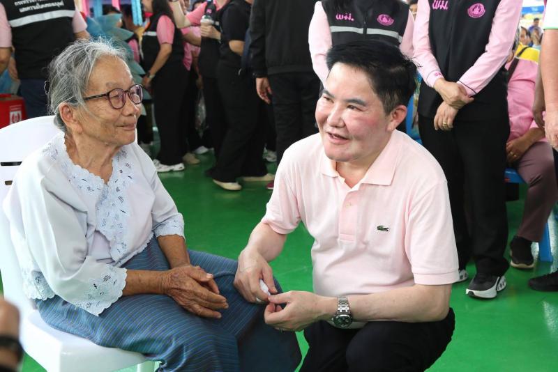 "อัครา - นเรศ" พร�