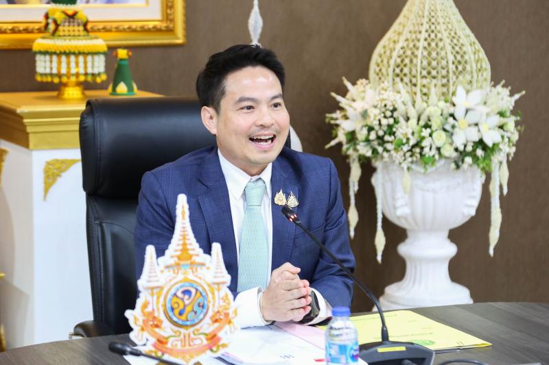นายกิตติ อินทรกุล 