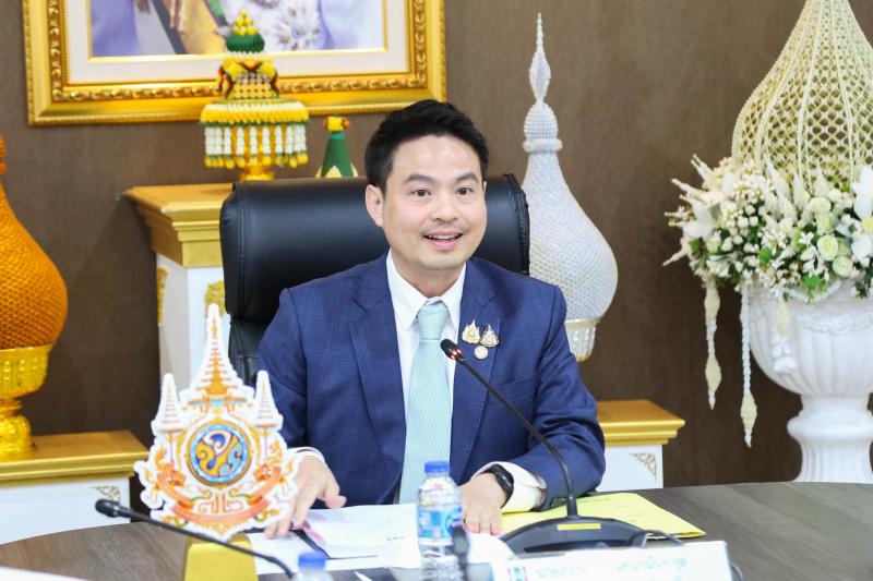 นายกิตติ อินทรกุล 