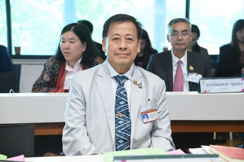 นางสาวสุนีย์ ศรีส�